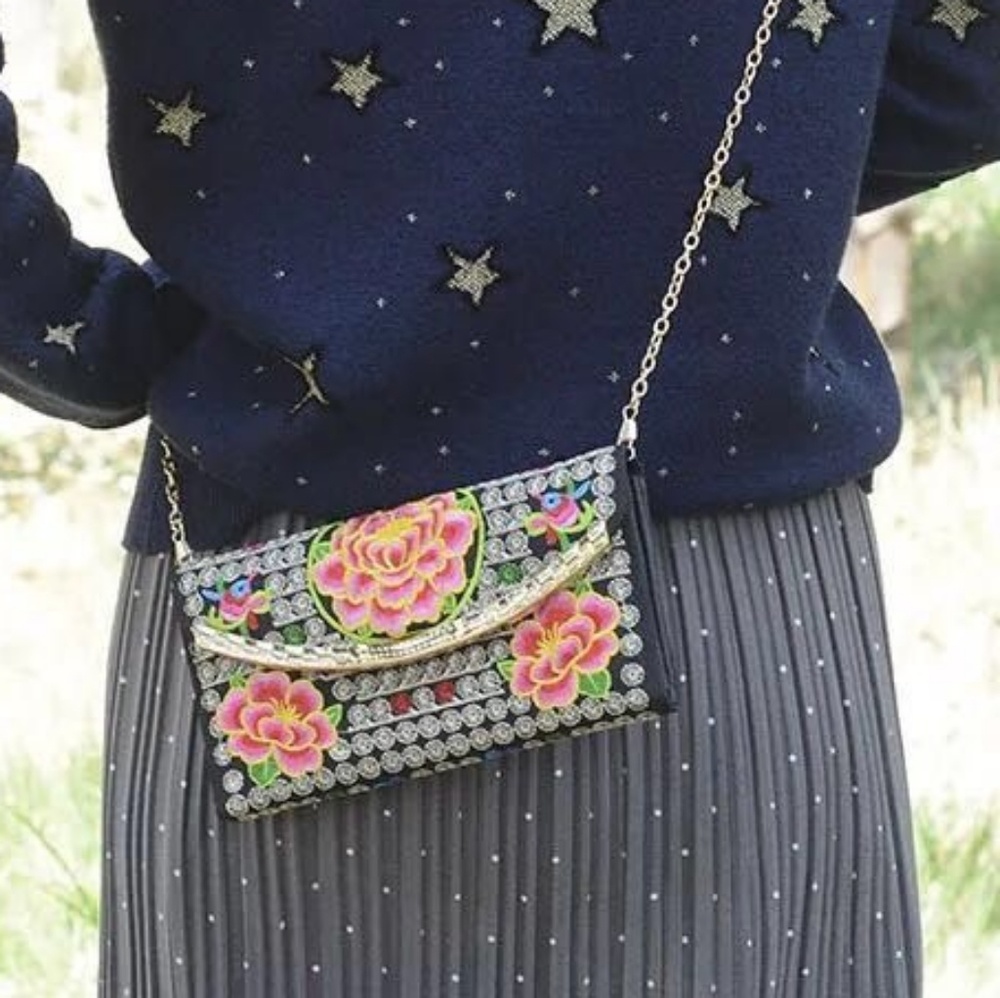 Cute embroiderer wallet / cross body - Picture 2 of 4